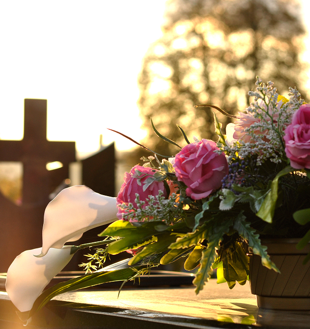 Service de Fleurissement de sépultures à Toulouse (31)